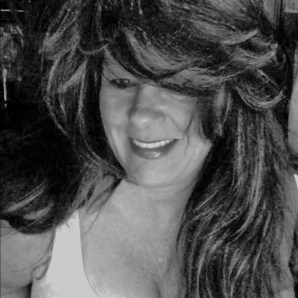 Meet your Posher, Coco - Picture 1 of 1